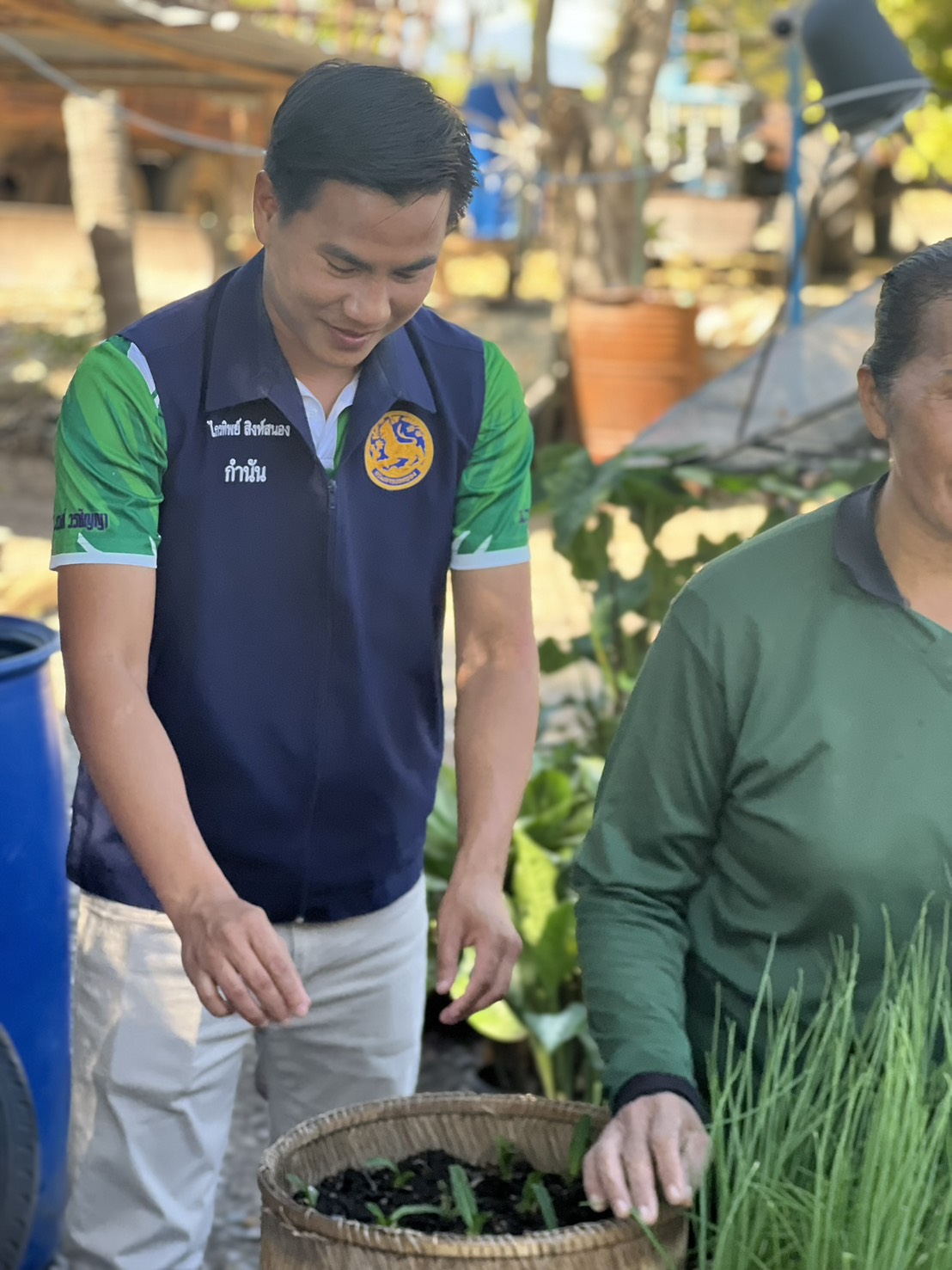 สำนักงานพัฒนาชุมชนอำเภอท่าหลวง ร่วมกิจกรรม “Quick Win” 90 วันปลูกผักสวนครัวเพื่อสร้างความมั่นคงทางอาหาร สู้วิกฤตด้วยวิถีพอเพียง