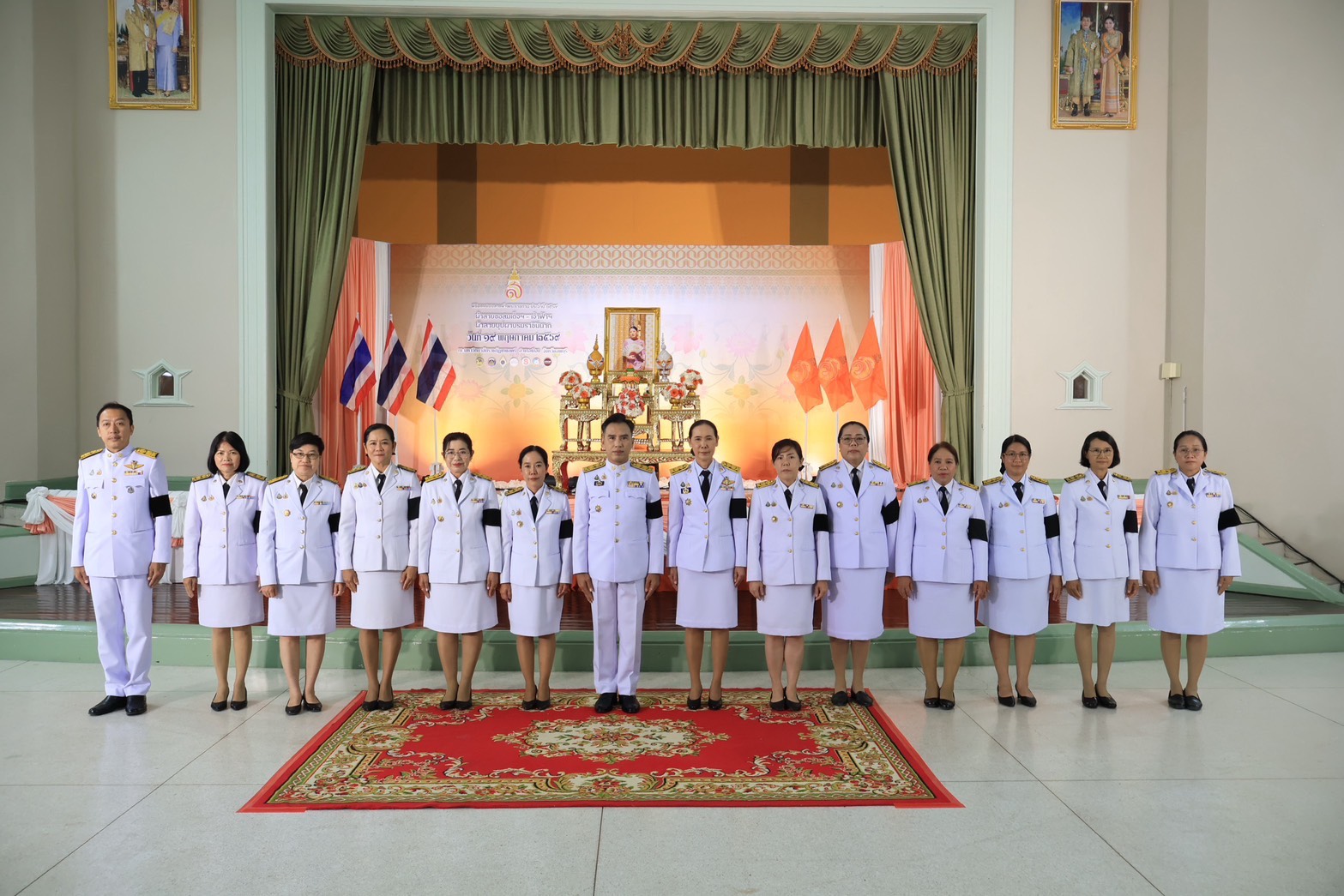 สำนักงานพัฒนาชุมชนอำเภอท่าหลวง น้อมสำนึกในพระกรุณาธิคุณ “เจ้าฟ้าสิริวัณณวรีฯ” มอบลายผ้าพระราชทาน 2569 สืบสานภูมิปัญญาผ้าไทยสู่สากล